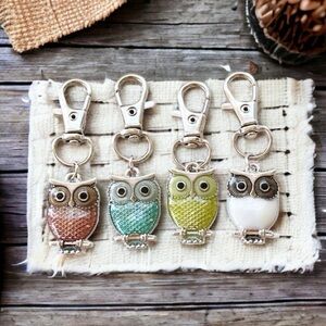 Vibrant Multi-Colored Owl Zipper Pull Keychain Purse Charms Whimsical Accessory